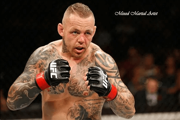 Ross Pearson’s Biography